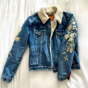 Levi's Blue Denim Jacket with Gold Floral Accents and White Sherpa Collar